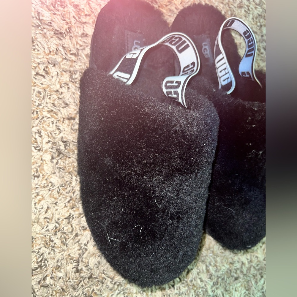 All black UGG slippers closed toe